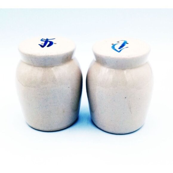 Salt & Pepper Shakers Pottery Stoneware Country Style Barn Scene Vintage 80s 3" - Picture 10 of 12